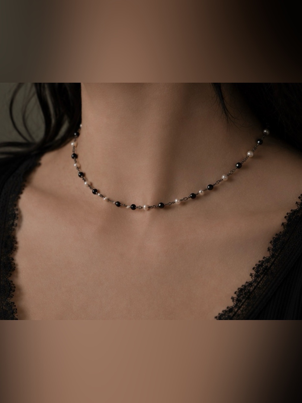 Minimal Black onyx and fresh water pearl  Choker Necklace